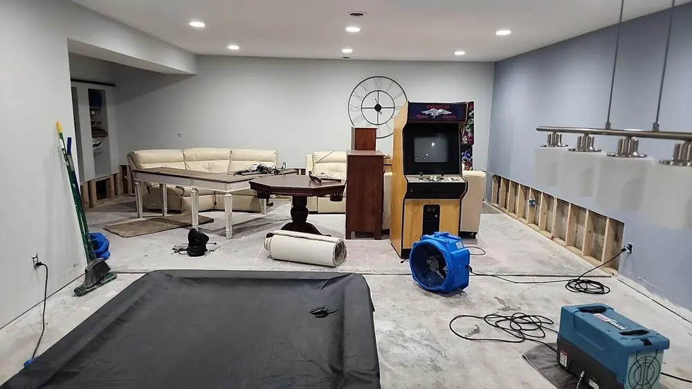 Restoration equipment on an Apopka job